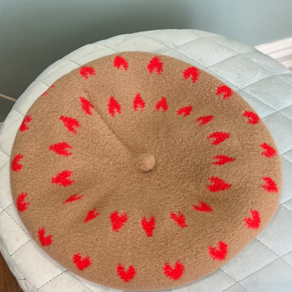 Anthropologie Maeve Beige Beret with Red Heart Accents
